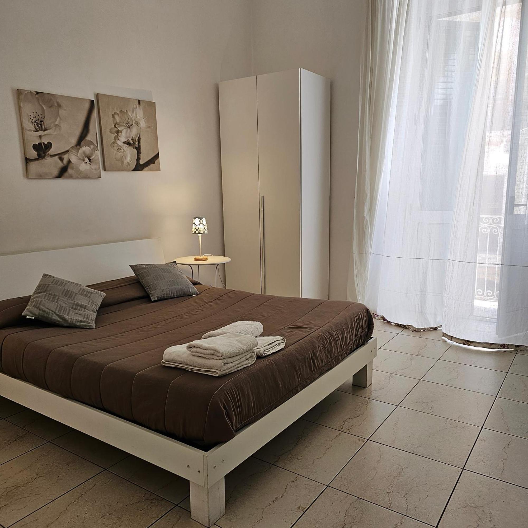 Duca70 "Suite Home" Таранто Экстерьер фото